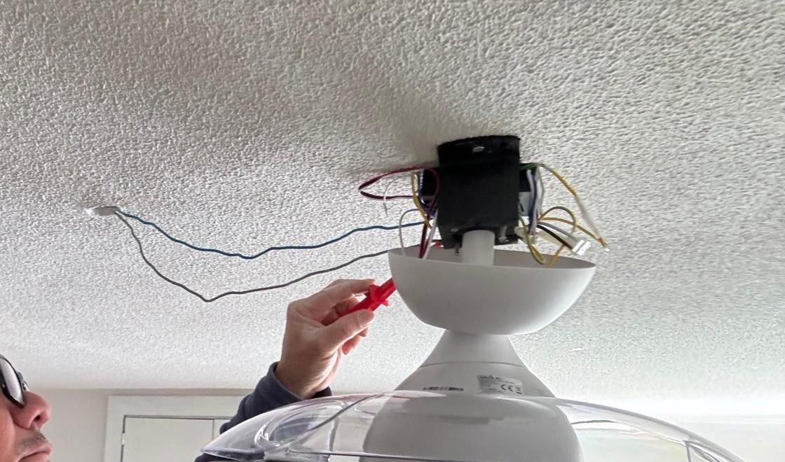 Conexión segura de cableado realizada por Servihogar